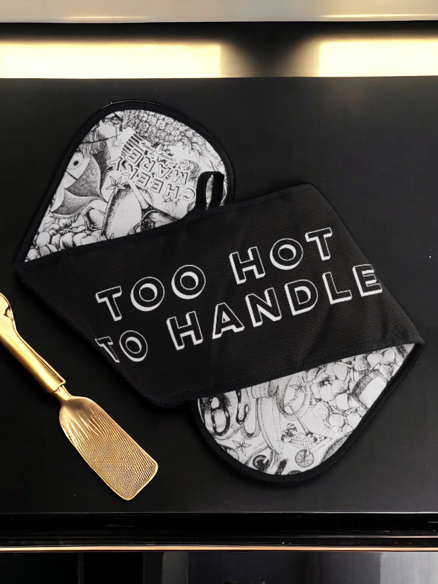 Too Hot To Handle Oven Gloves - Cheeky Mare